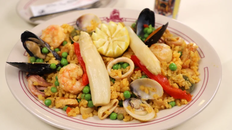 Columbia Cafe Patio Bar