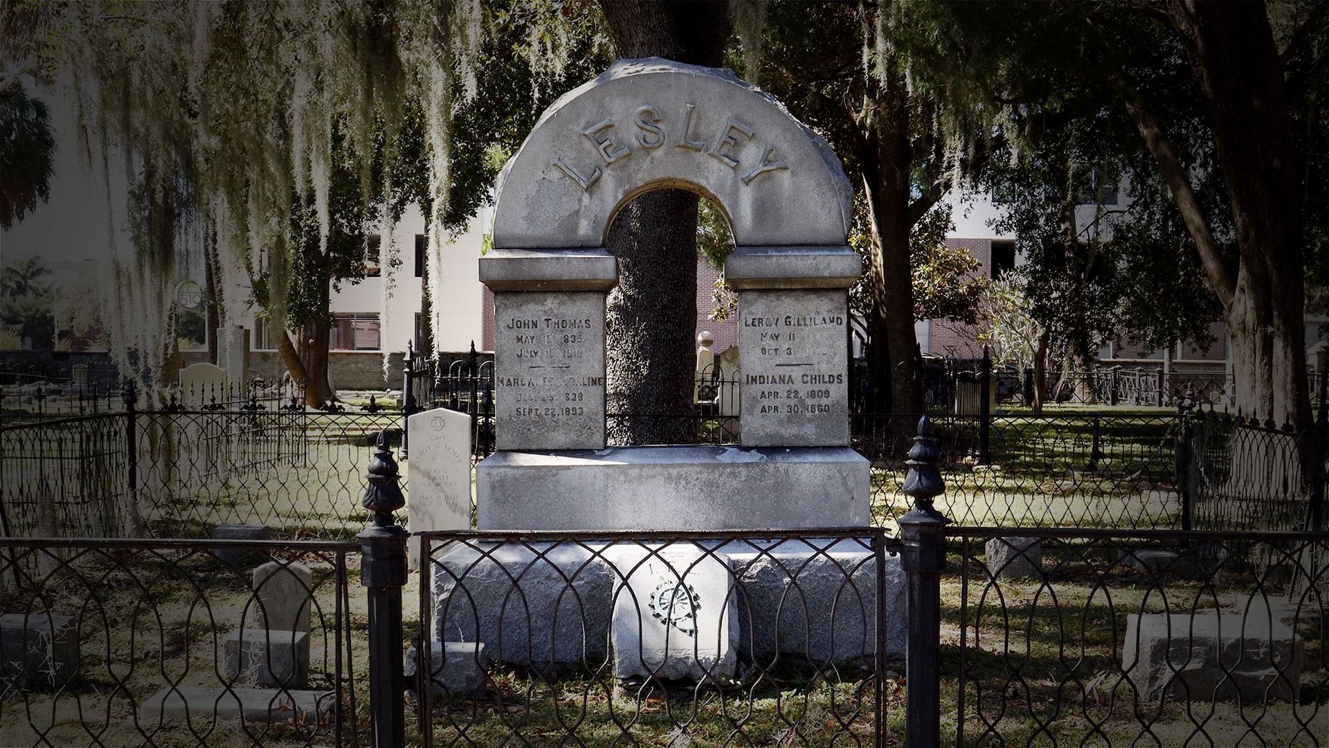 Oaklawn Cemetery Walking Tour